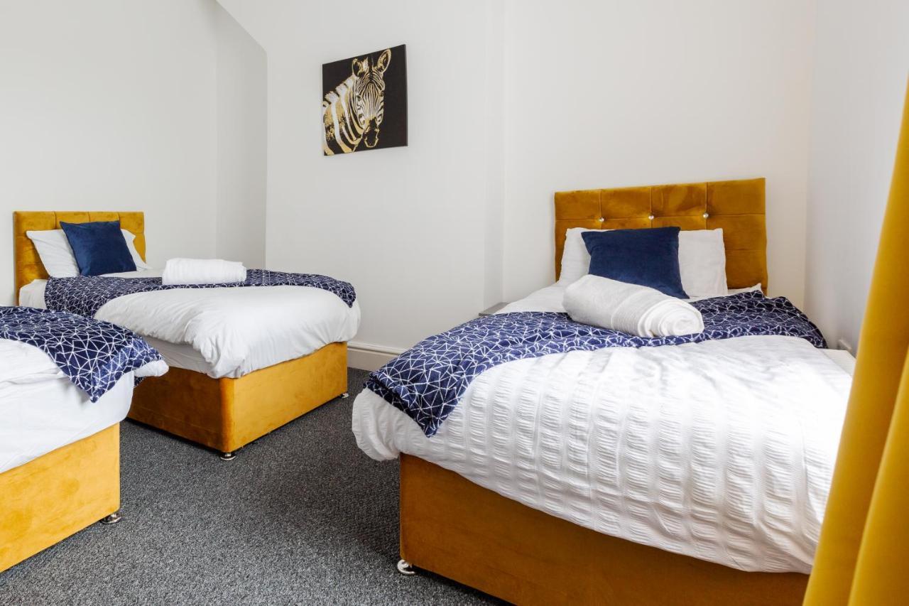 Clayton House - Spacious Home Near Etihad Stadium Manchester Exterior photo